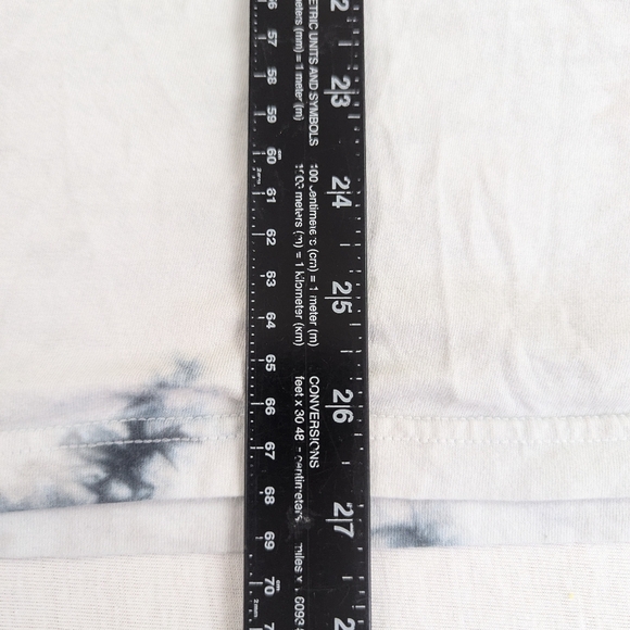 AC/DC Blow Up Your Video Tie Dye Tee Angus Young Shirt XXL - Picture 4 of 8